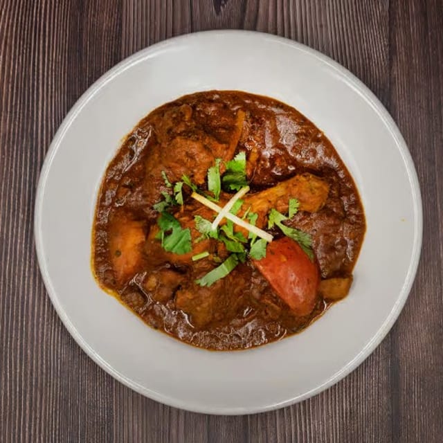 Desi Chicken Curry Bone-In.