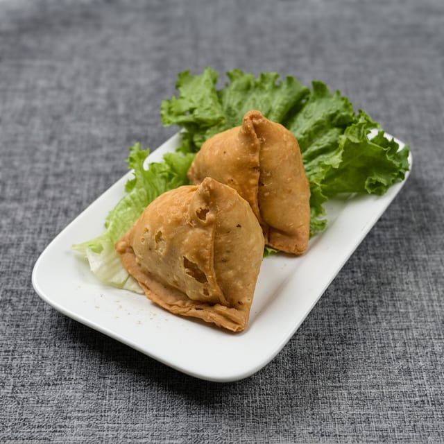 Veg Samosa (2pc).